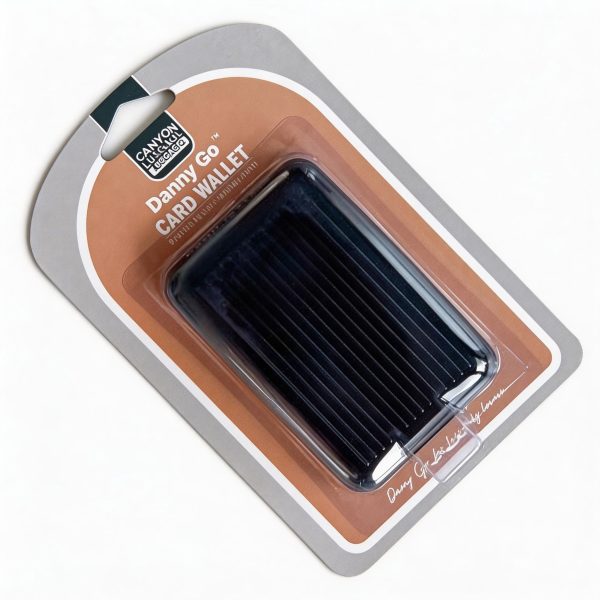 Tarjetero plástico compacto 7x11 cm